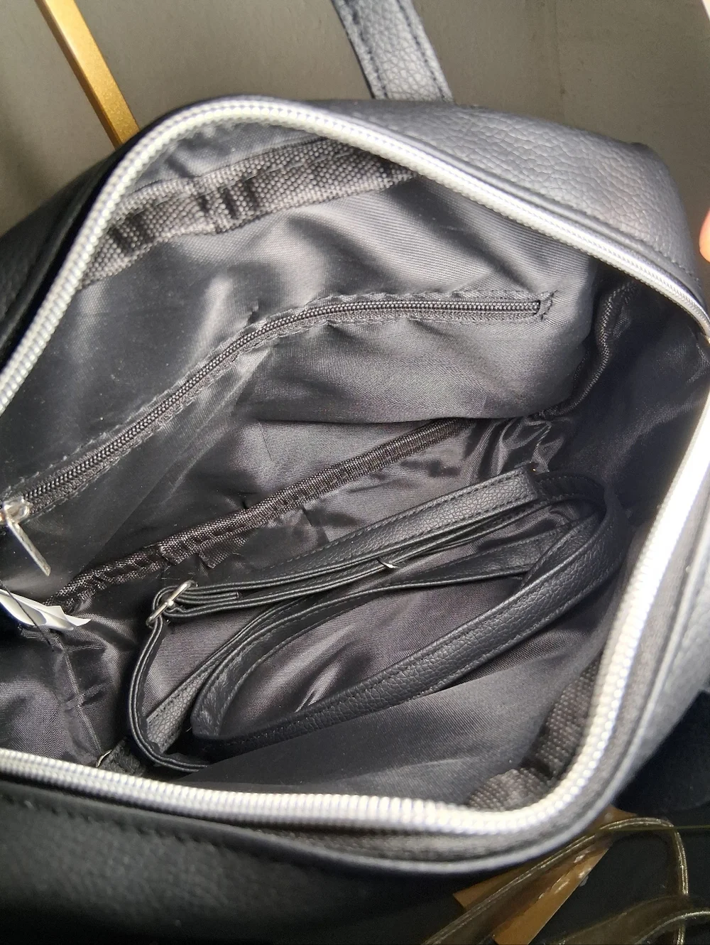 Hello Kitty Black Satchel With Crossbody Strap - Picture 7 of 7